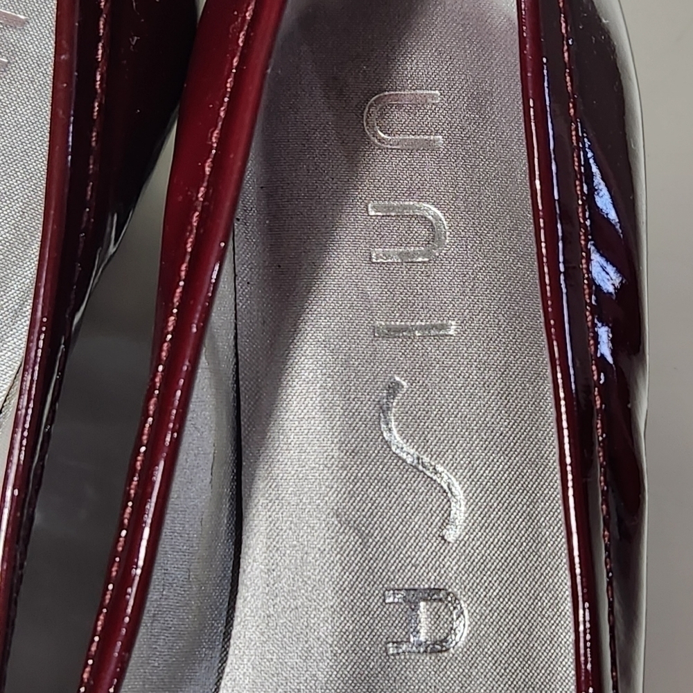 Deep Burgundy Ballet Square Heel & Toe Leather Shoes Silver Decor Size 7.5 - Picture 2 of 5
